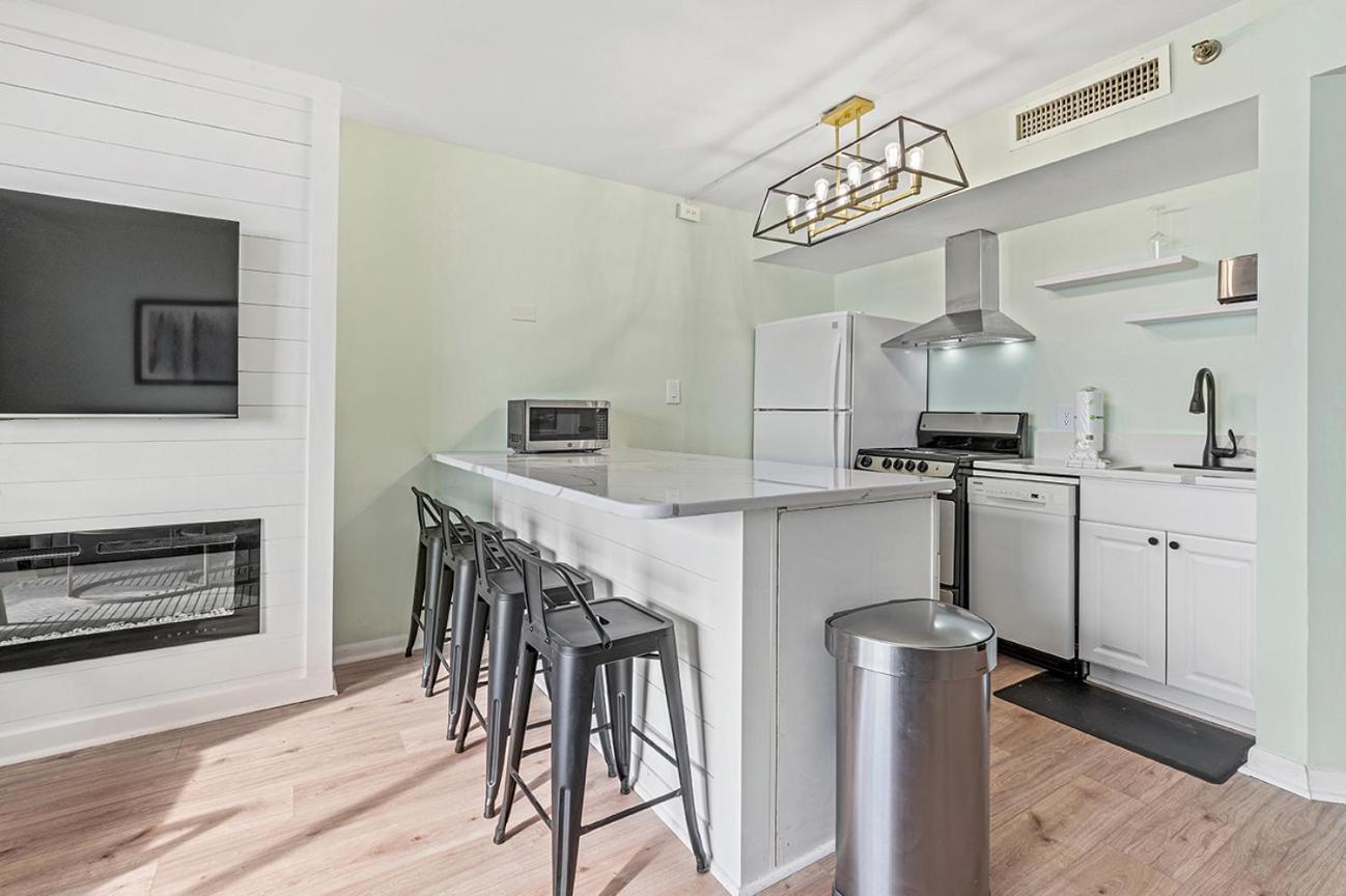 Palms - Oceanfront Renovated King Bed Sauna Apartamento Myrtle Beach